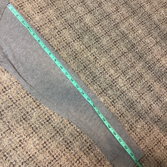 Hollister Gray White Pink Checkered Graphic Crewneck Long Sleeve Tee * Small - Picture 7 of 9